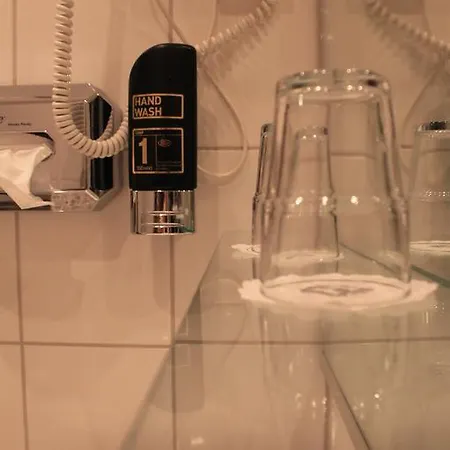 호텔 시티 에센