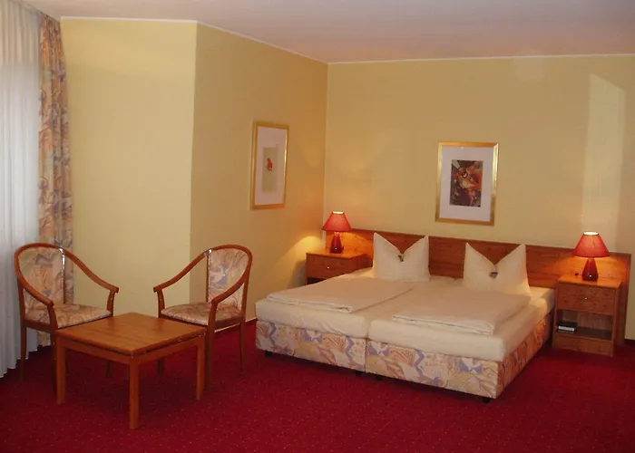 City Hotel Essen Hotel 3*